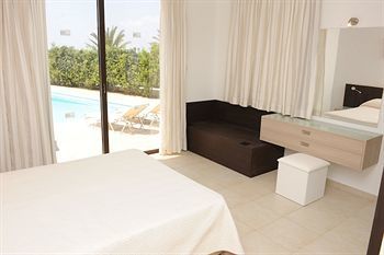 Platzia Beach Villas Lempa 外观 照片
