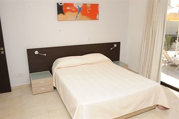 Platzia Beach Villas Lempa 外观 照片